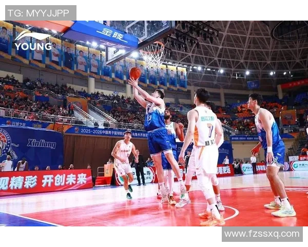 广东对阵新疆第7轮精彩对决展现篮球魅力与团队精神