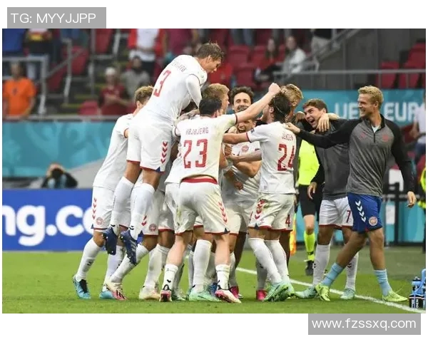 丹麦与法国白色球衣对决的精彩瞬间与战术分析