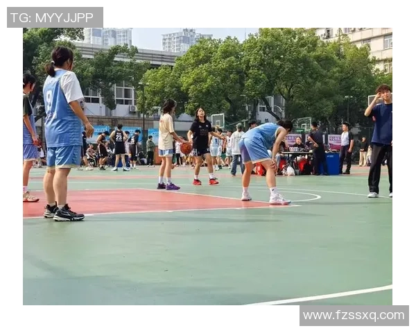 周琦在国际赛场上的成长与挑战：从新星到篮球巨星的蜕变之路